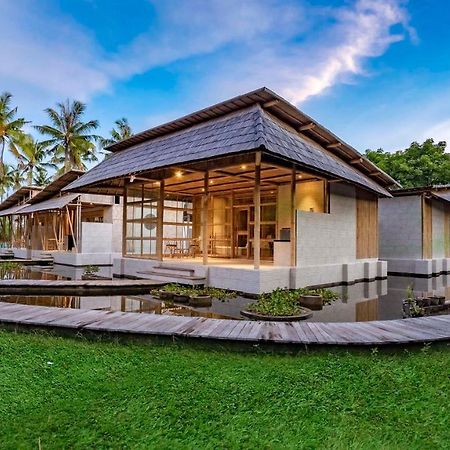 Pravasa Gili Resort By Kajane กิลิเมโน ภายนอก รูปภาพ